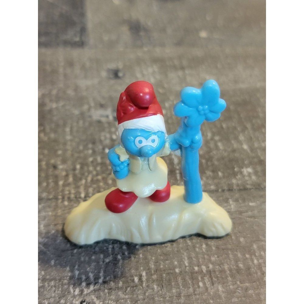 McDonald's payout 2017 Smurf Smurfette girl‎ flower toy figure